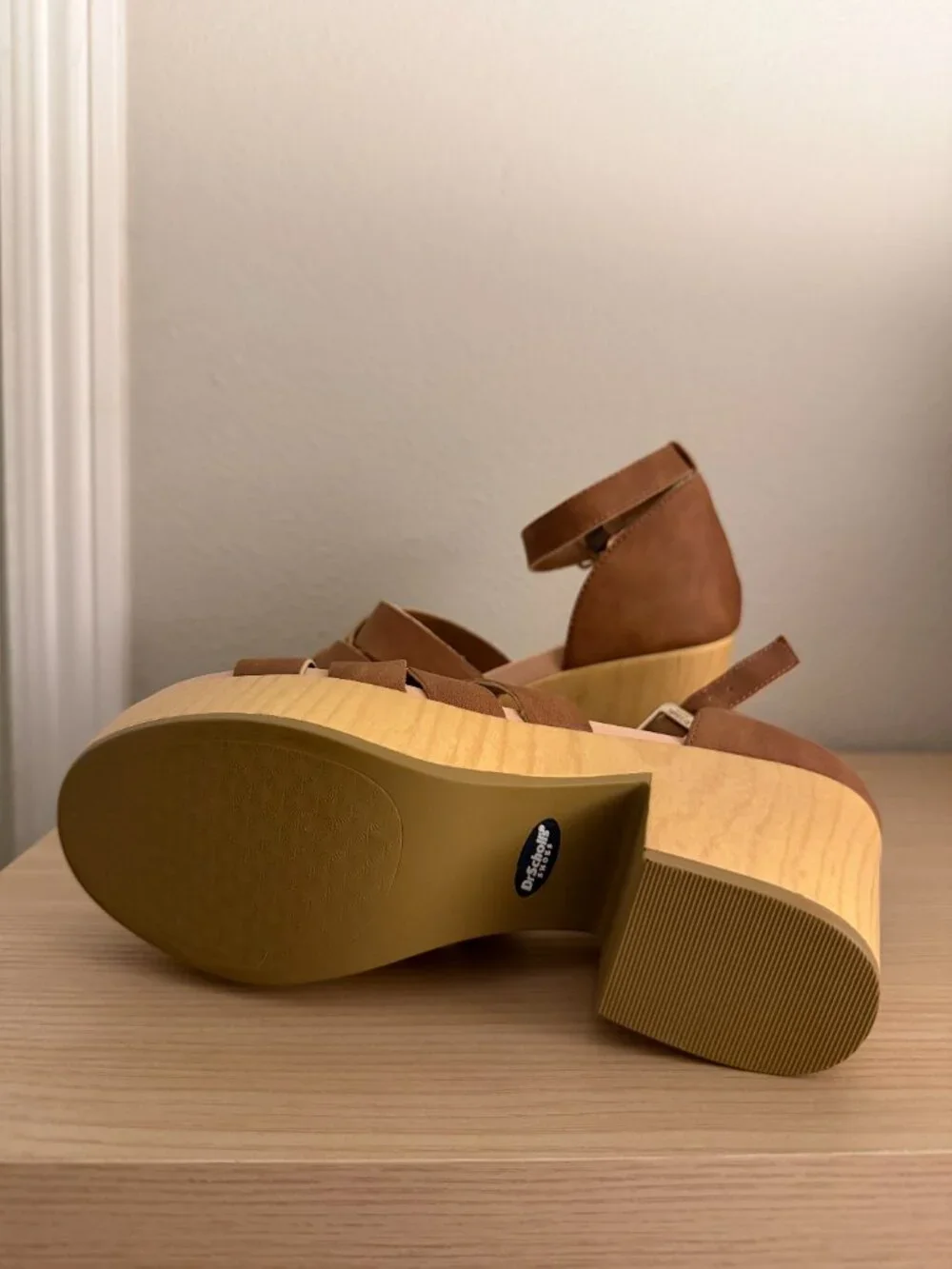 Dr. Scholls honey platform